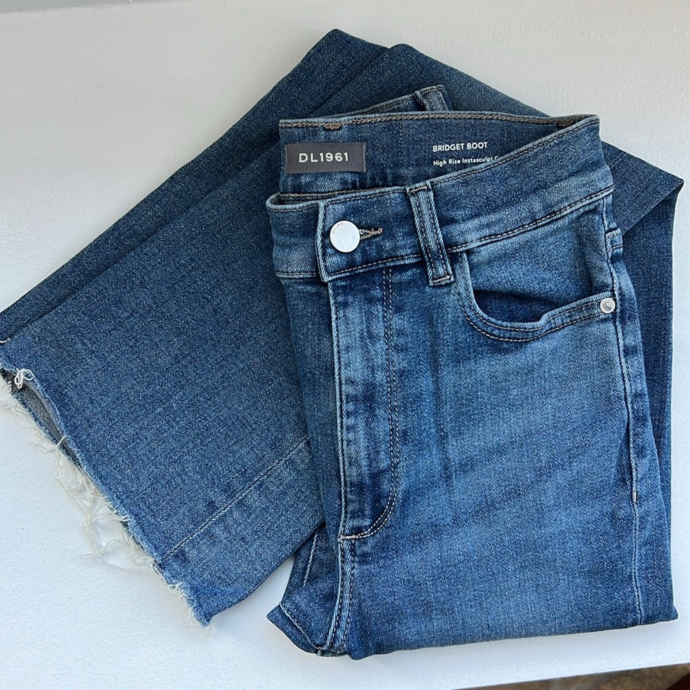 DL 1961 Bridget Instasculpt Crop High Rise bootcut 25